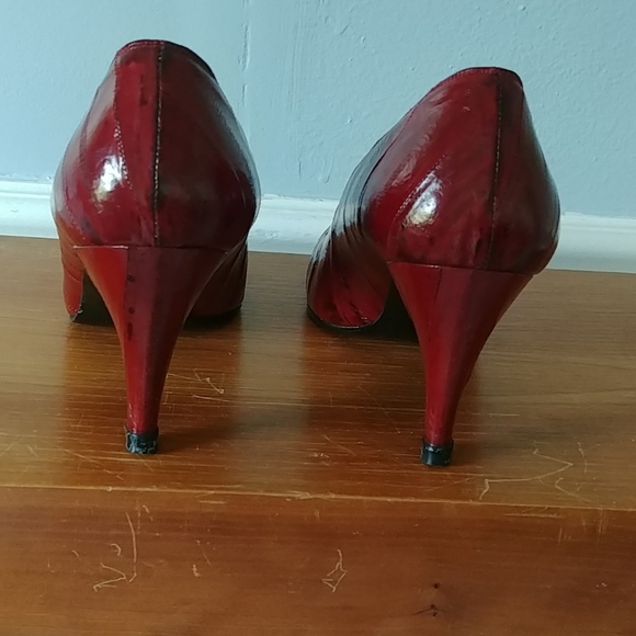 USS EEL SKIN - Picture 3 of 5